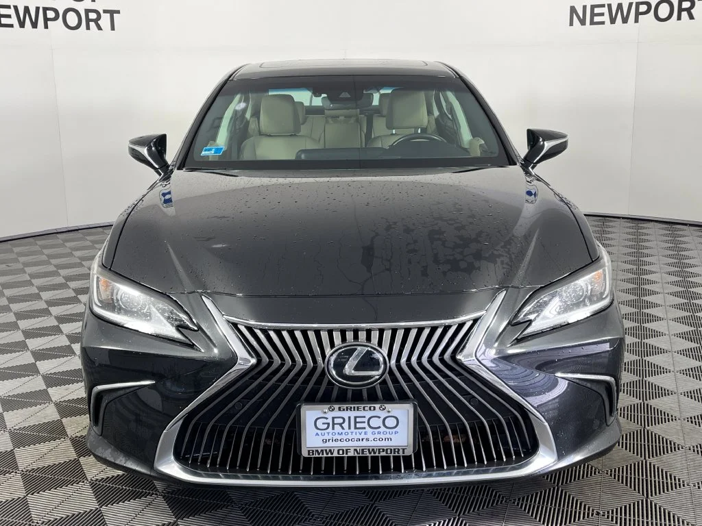 Used 2021 Black Lexus 250 image 3