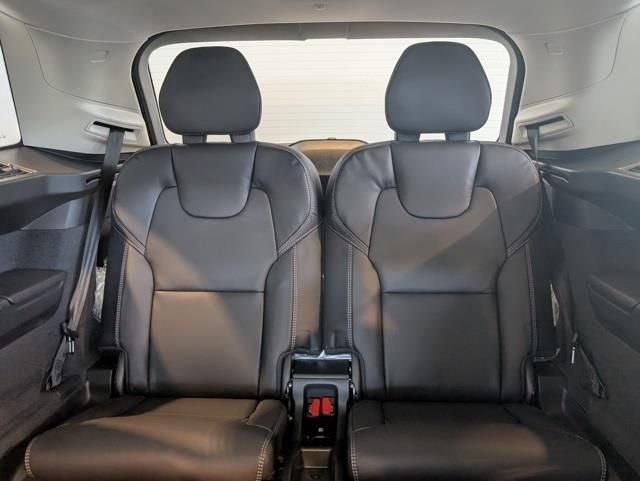 2026 Volvo XC90 Ultra - Photo 29