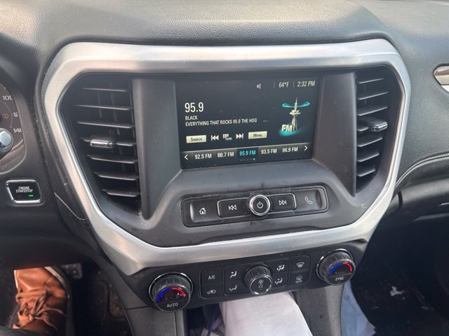 Used 2017 Red GMC SLE-1 image 6
