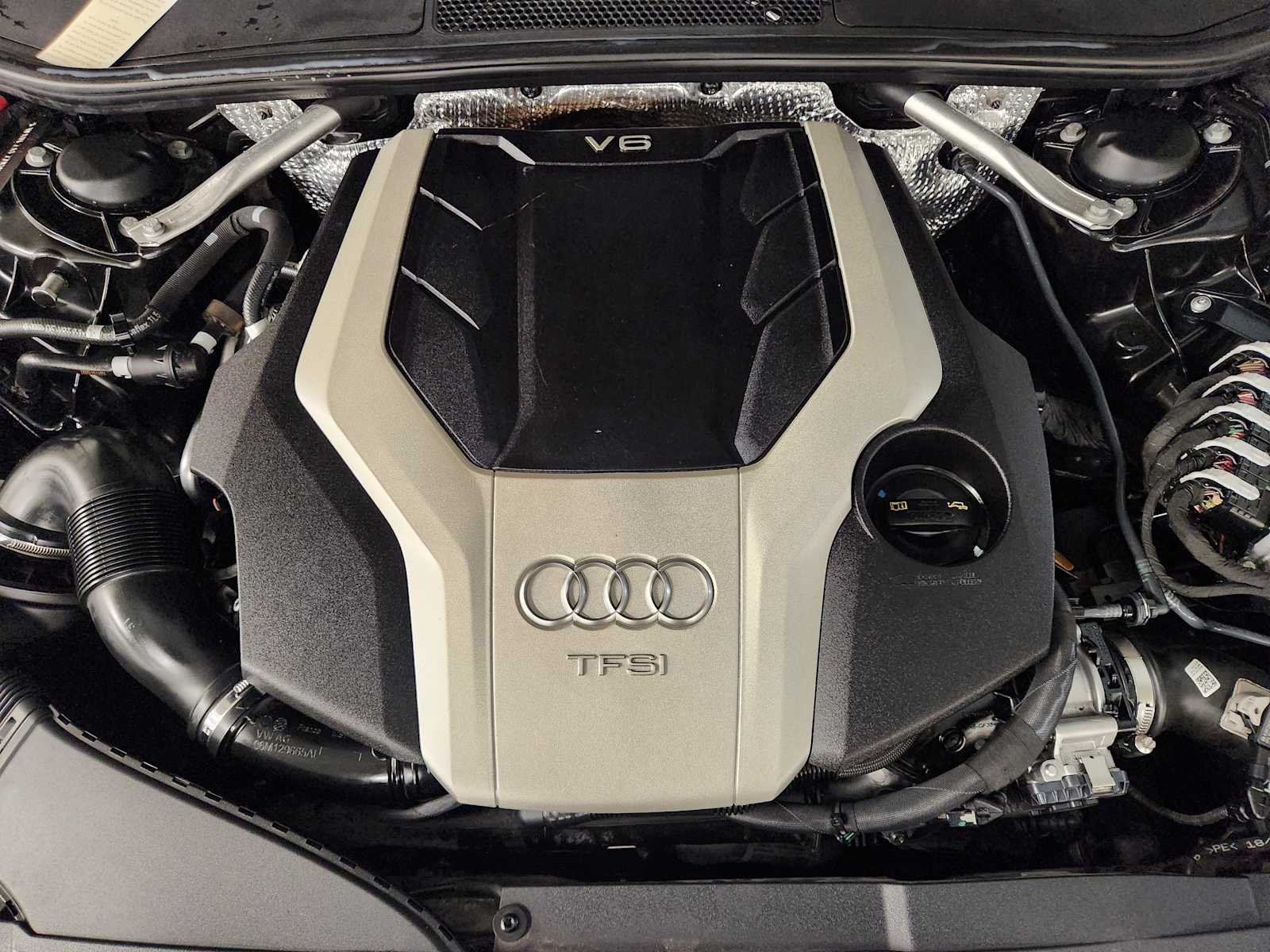 Used 2019 Mythos Black Metallic Audi Premium Plus image 32