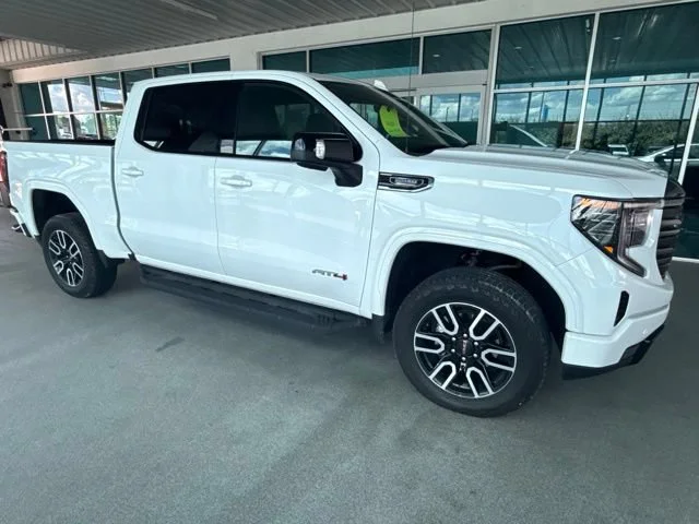 Used 2026 Summit White GMC AT4 image 6