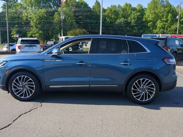 Used 2019 Blue Lincoln Reserve image 6