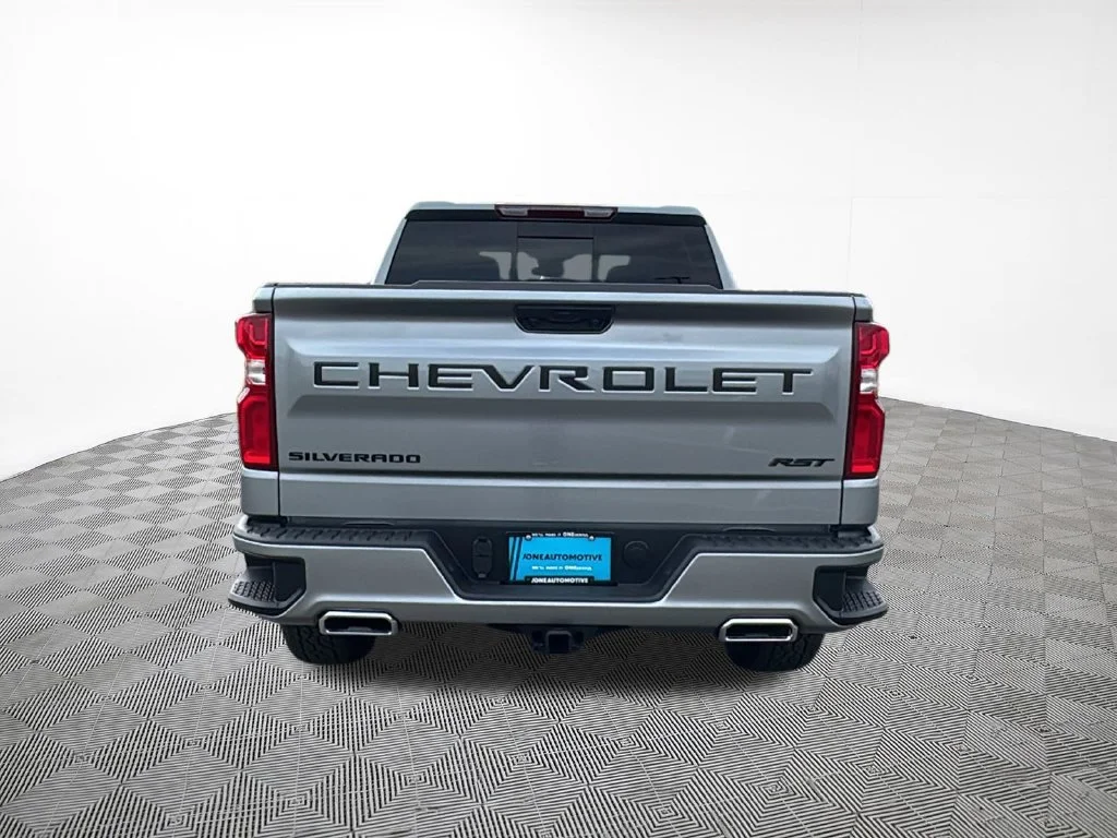 New 2026 Sterling Gray Metallic Chevrolet RST image 10