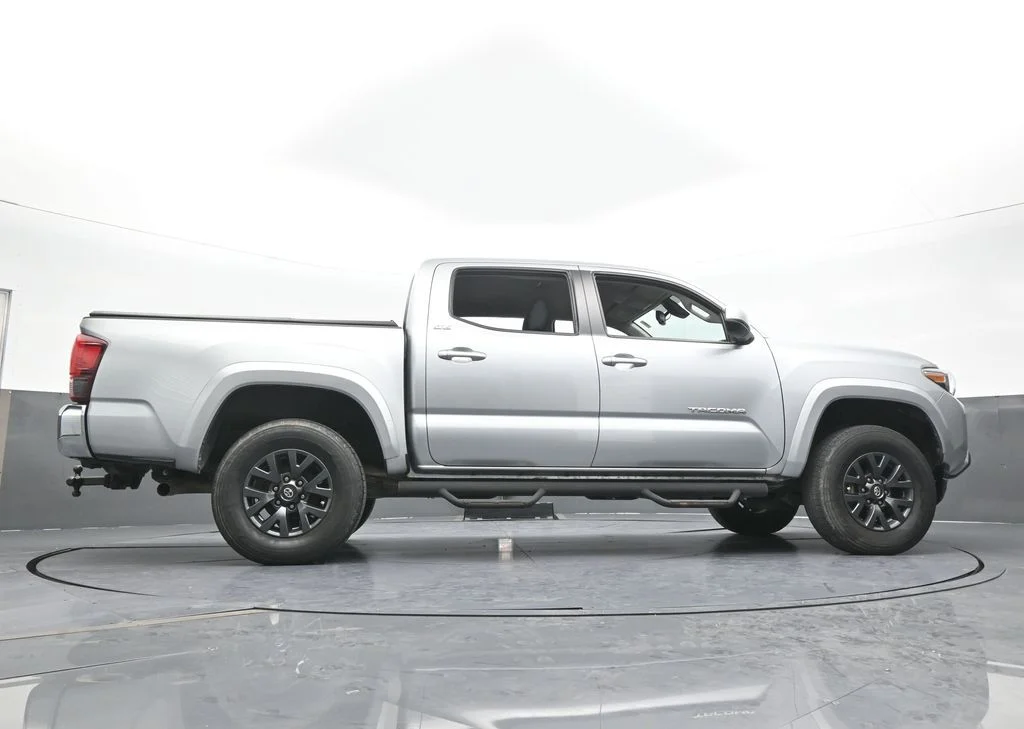 Used 2023 Lunar Rock Toyota SR5 image 57