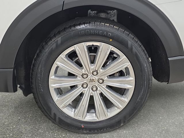 Used 2023 White Ford King Ranch image 33