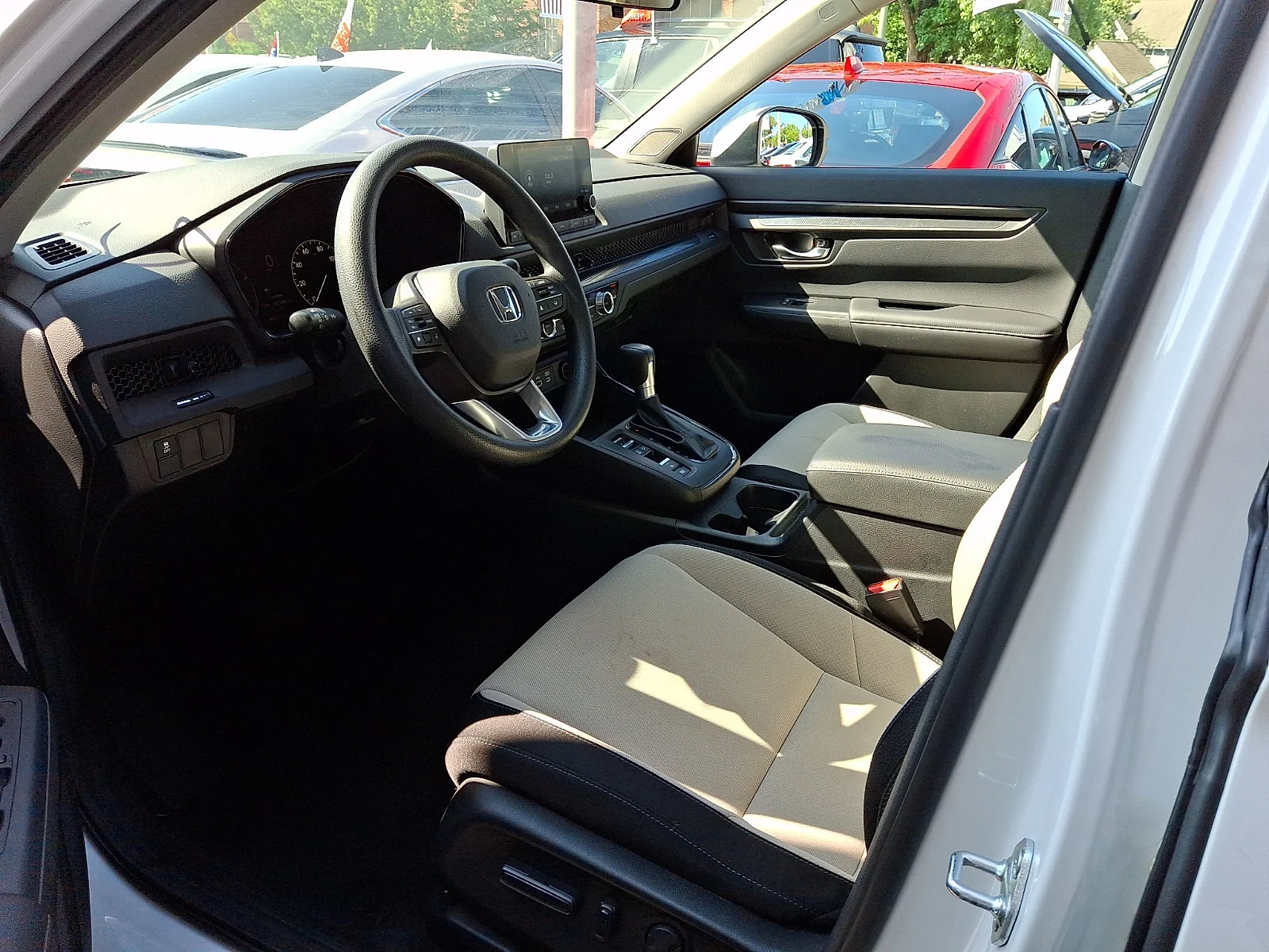 Used 2025 Platinum White Pearl Honda EX image 12