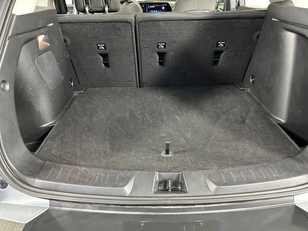 Used 2025 Gray Chevrolet LT image 18