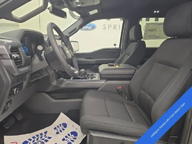 New 2026 Oxford White Ford XLT image 24