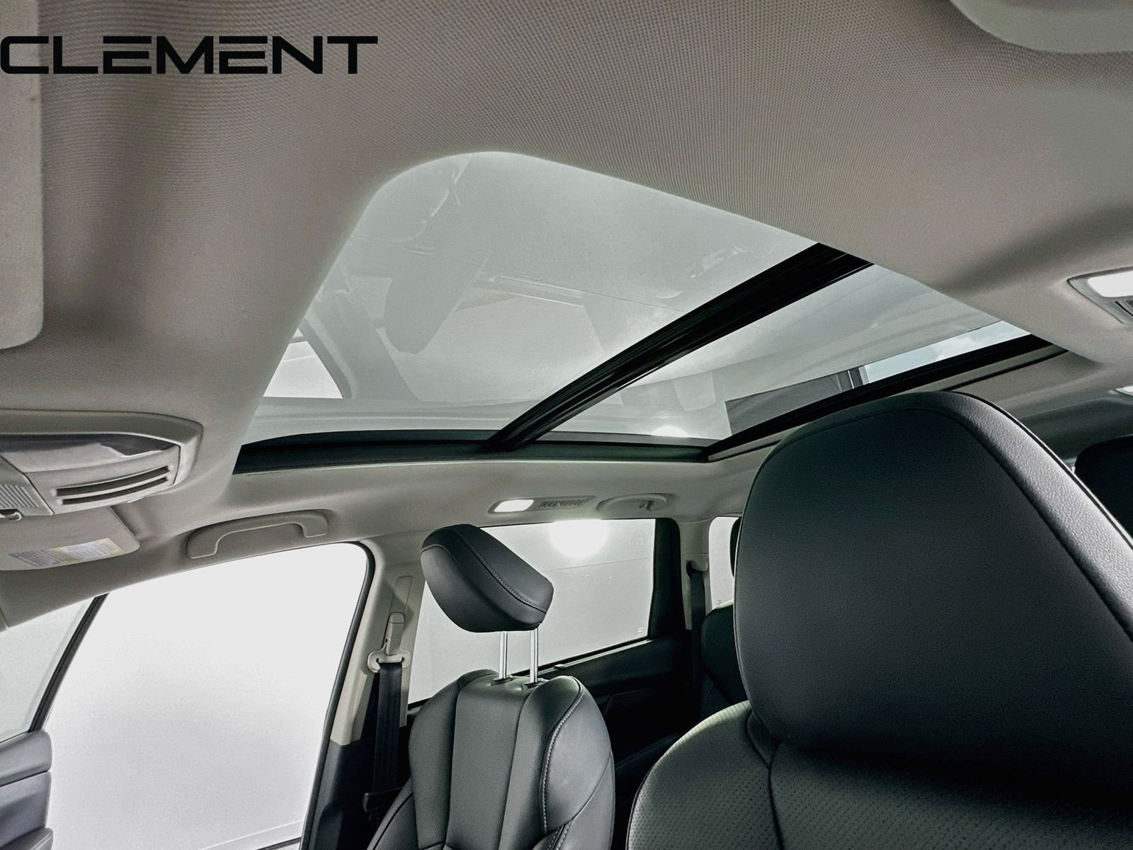 2023 Subaru Ascent Touring - Photo 25
