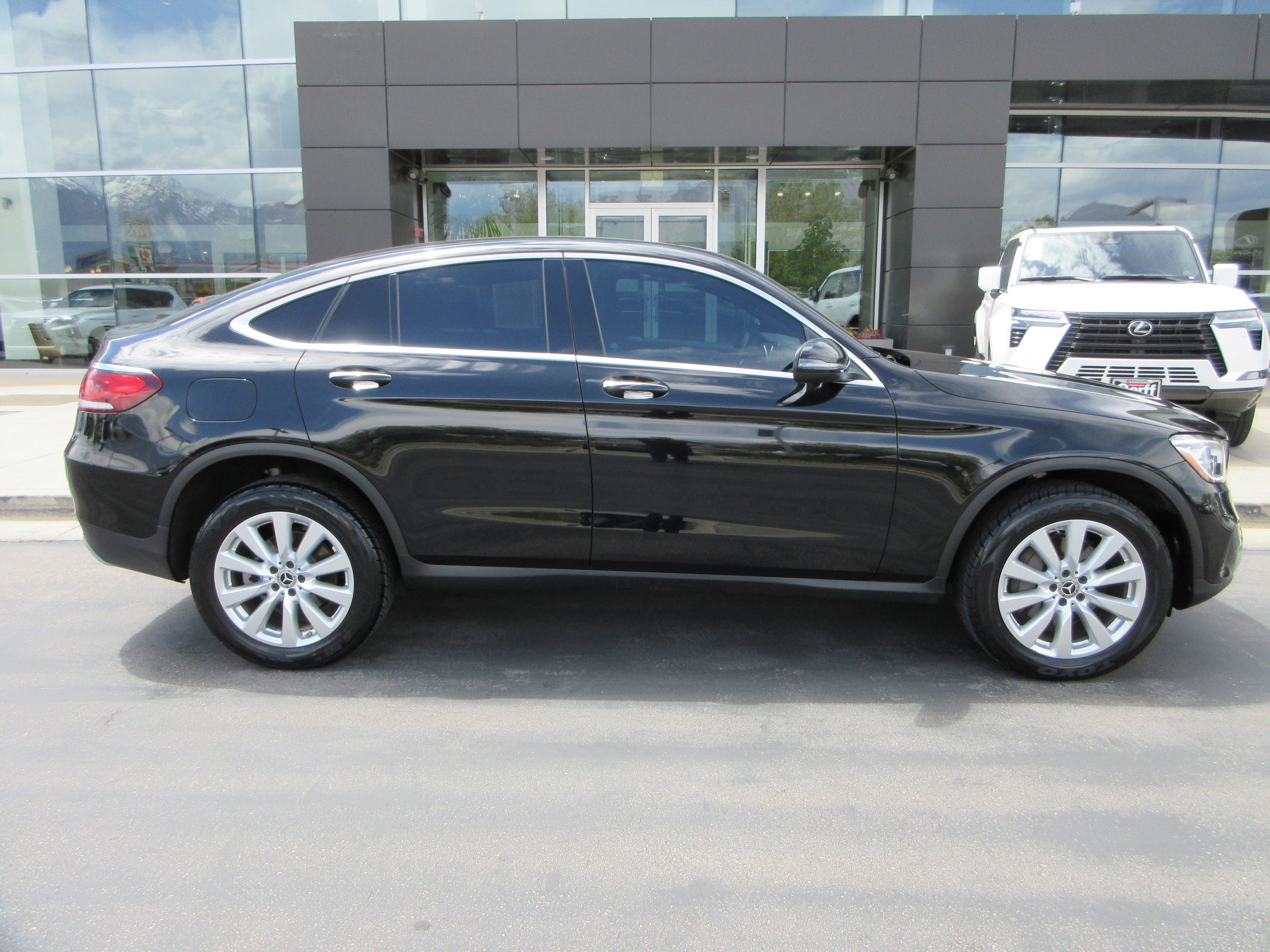 Used 2020 Black Mercedes-Benz GLC 300 Coupe image 12