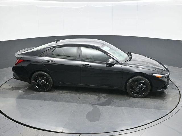 New 2026 Black Hyundai SEL Sport image 16