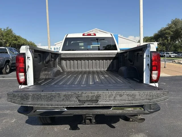 New 2026 Summit White GMC Pro image 10