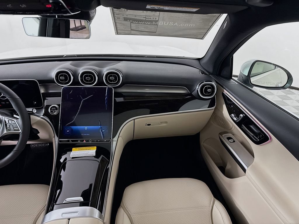 New 2026 Polar White Mercedes-Benz GLC 300 image 54