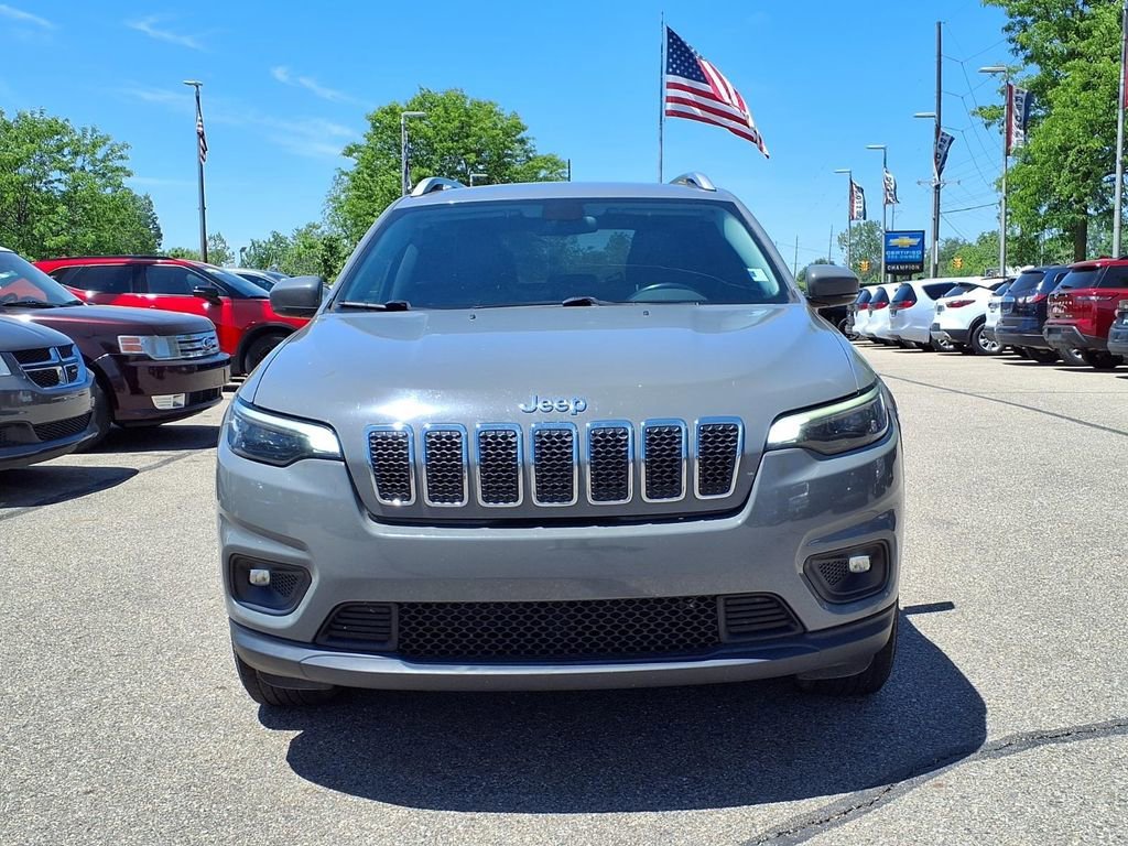 Used 2019 Jeep Cherokee Latitude Plus with VIN 1C4PJMLXXKD480510 for sale in Howell, MI