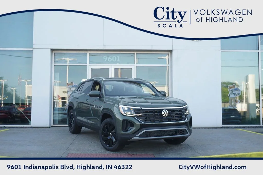 New 2026 Green Volkswagen 2.0T SE w/Technology image 1
