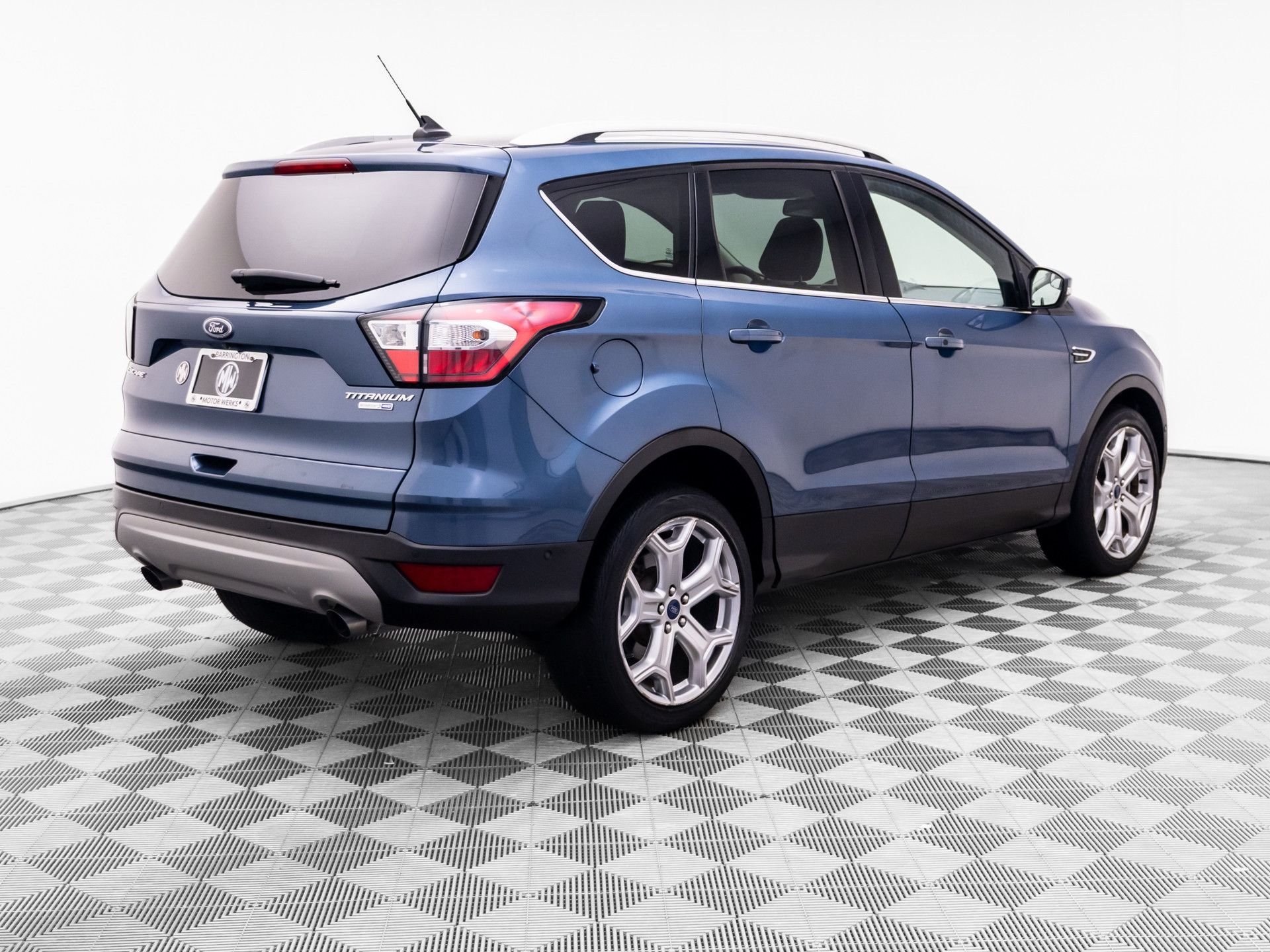 Used 2018 Blue Ford Titanium image 6