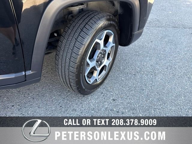 Used 2022 Black Jeep Trailhawk image 11