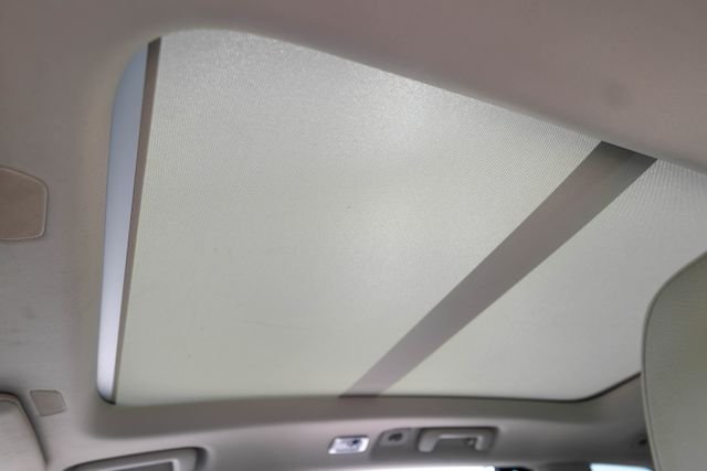 Used 2016 Sand Metallic Volvo T6 Momentum image 24