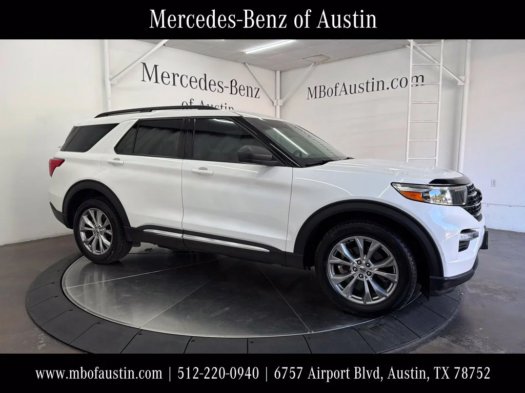 Used 2020 White Ford XLT image 1