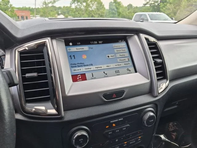 Used 2019 Gray Ford XLT image 24