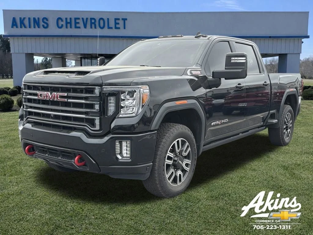 2022 GMC Sierra 4WD Crew Cab Standard Box AT4's photo