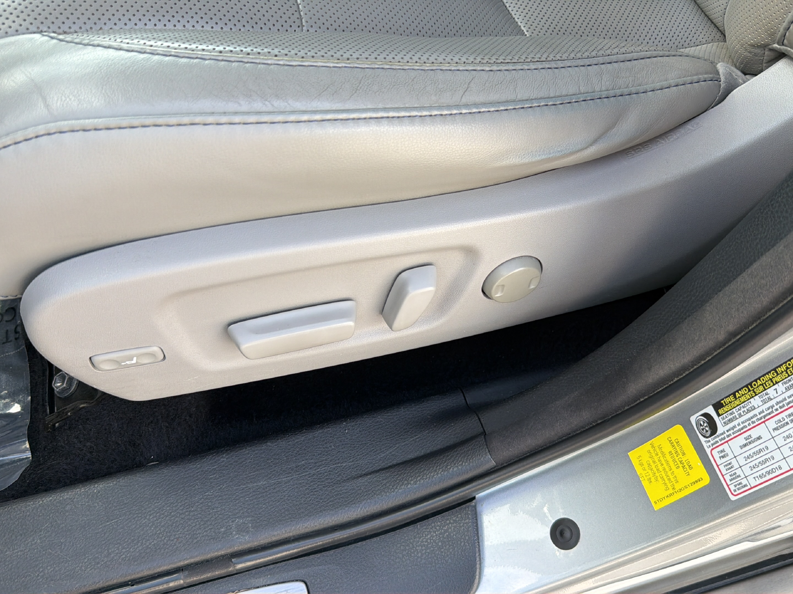 Used 2016 Silver Sky Metallic Toyota Limited Platinum V6 image 32
