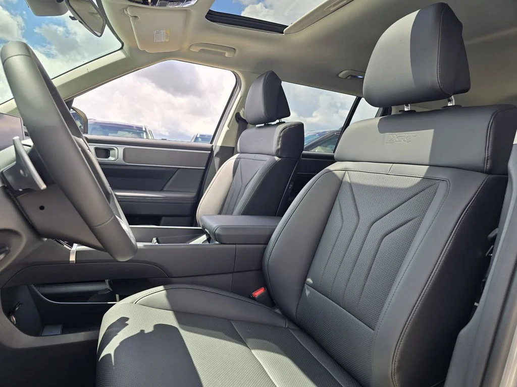 New 2026 Silver Hyundai XRT image 15