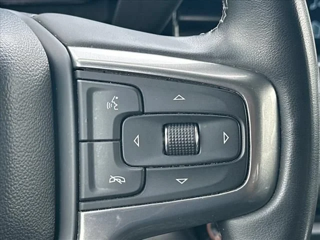 Used 2023 Summit White Chevrolet LT image 25