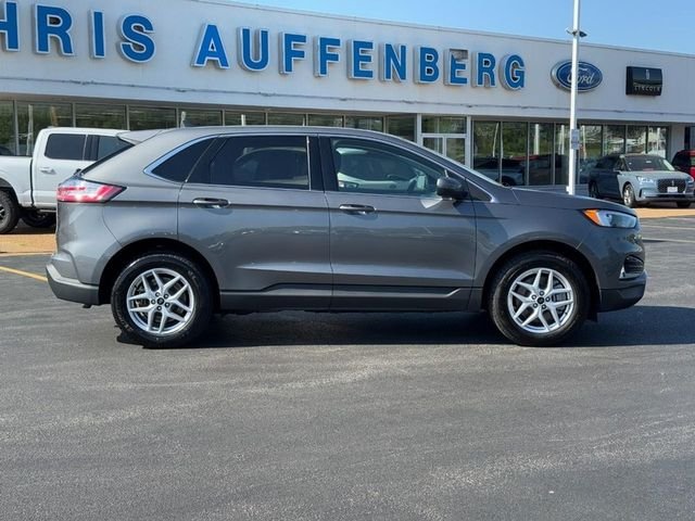 2023 Ford Edge SEL AWD's photo