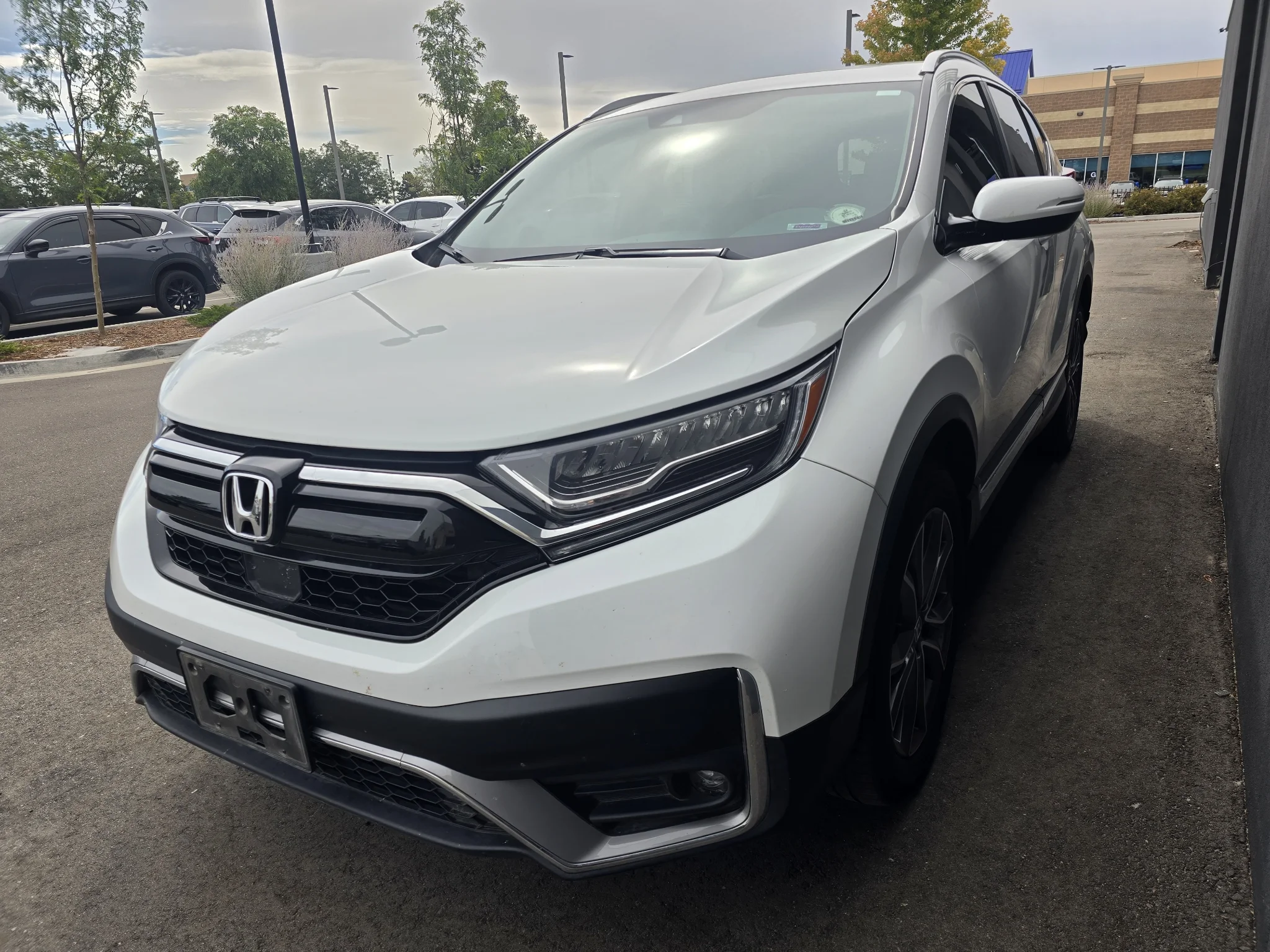 Used 2021 Platinum White Pearl Honda Touring image 1