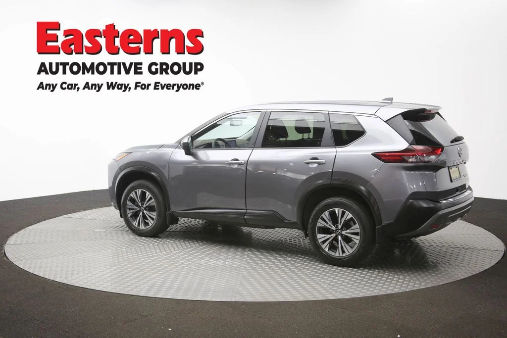 Used 2023 Gray Nissan SV image 64