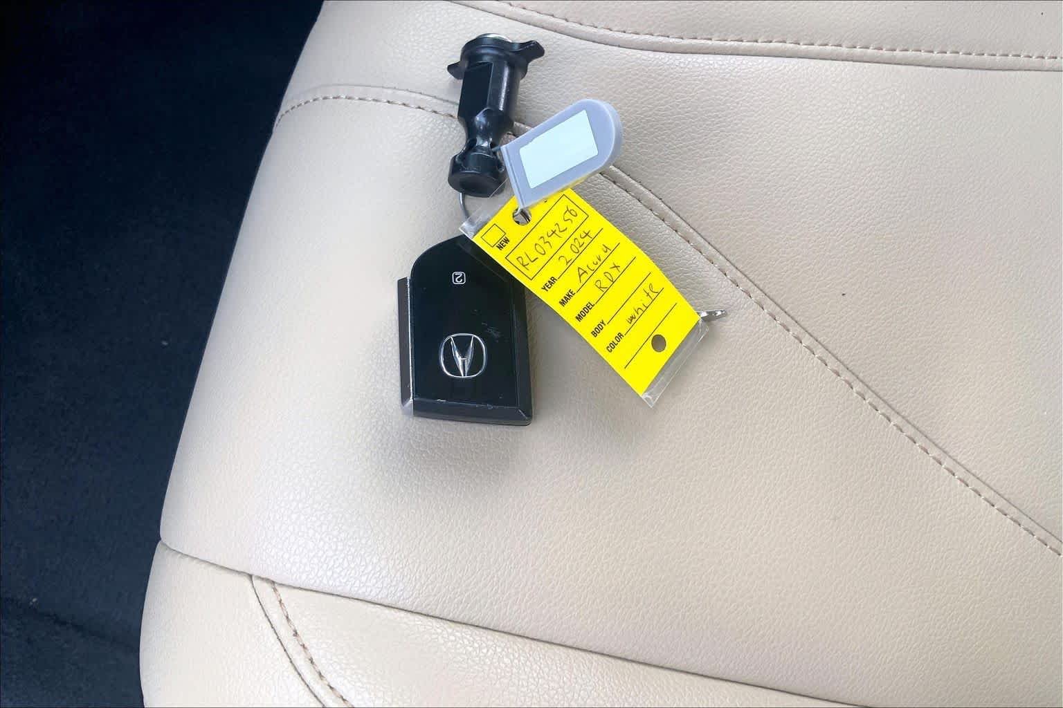 Used 2024 Platinum White Pearl Acura  image 15