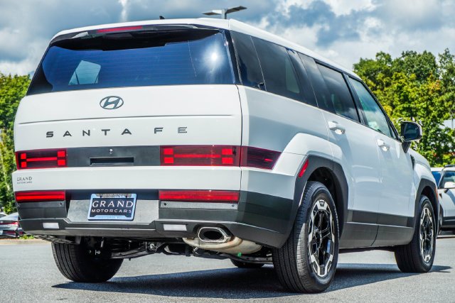 Certified Used 2026 White Hyundai SE image 14