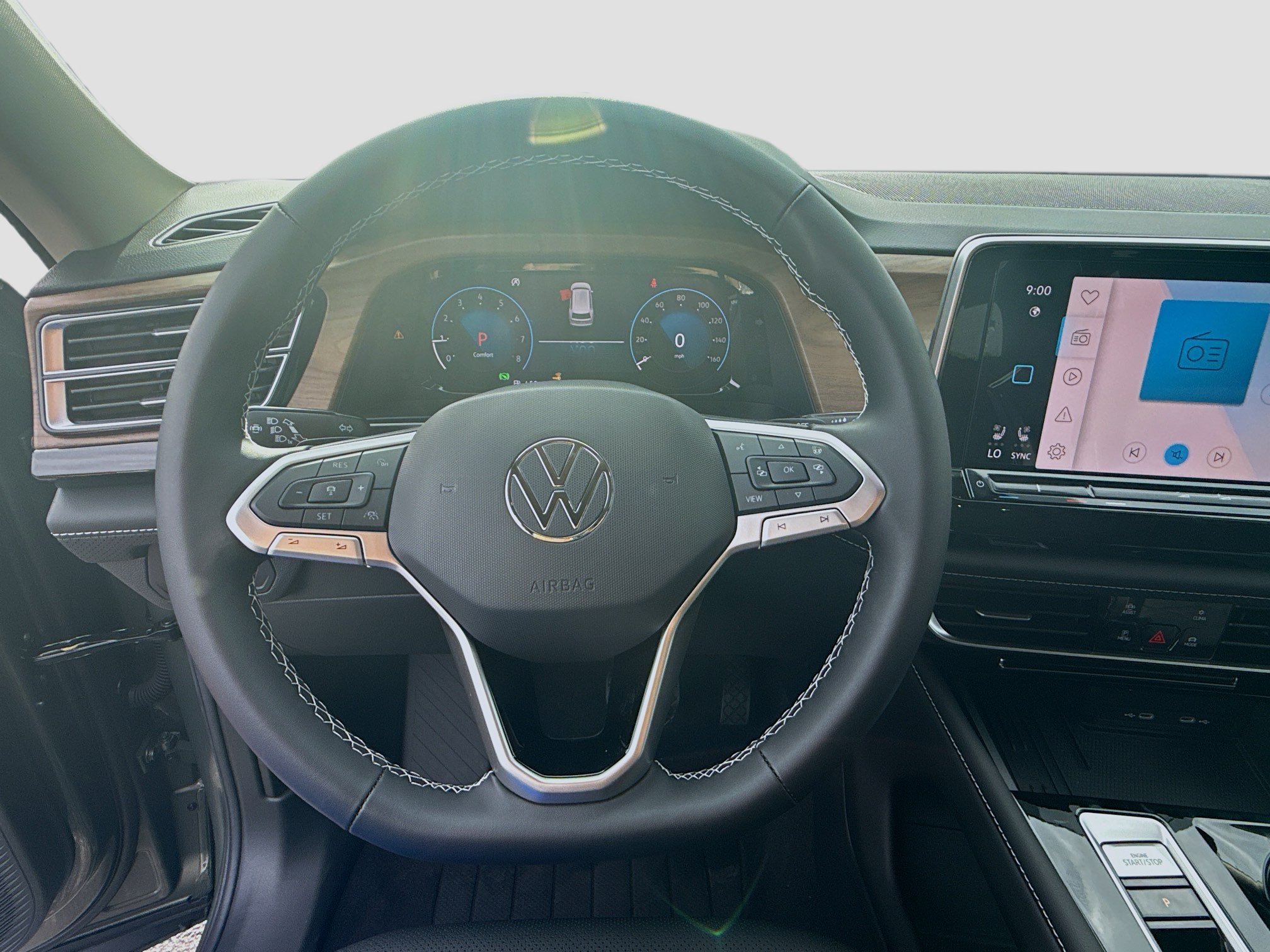 New 2026 Green Volkswagen 2.0T SE w/Technology image 10