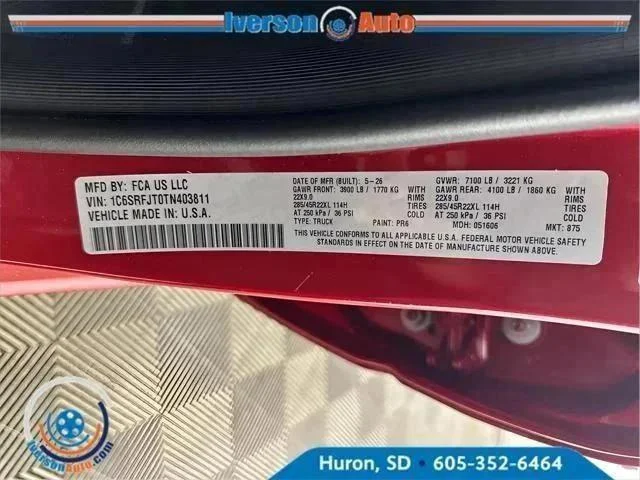 New 2026 Molten Red Pearl-Coat Exterior Paint RAM LARAMIE image 12