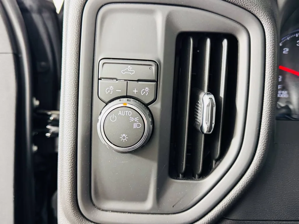 Used 2026 Black Chevrolet Custom image 9