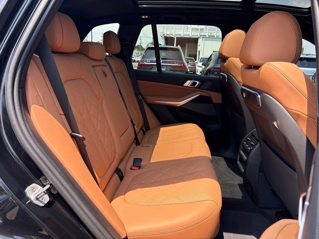 Certified Used 2024 Black BMW xDrive40i image 15