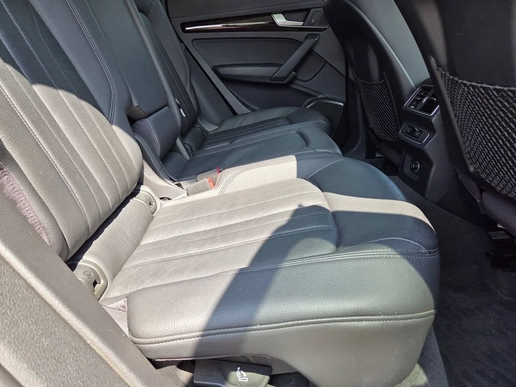 Used 2018  Audi Premium image 31