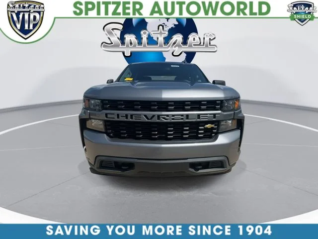 Used 2020 Gray Chevrolet Custom image 3