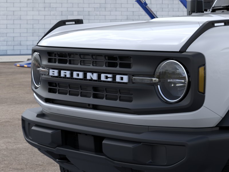 New 2026 Oxford White Ford Base image 19