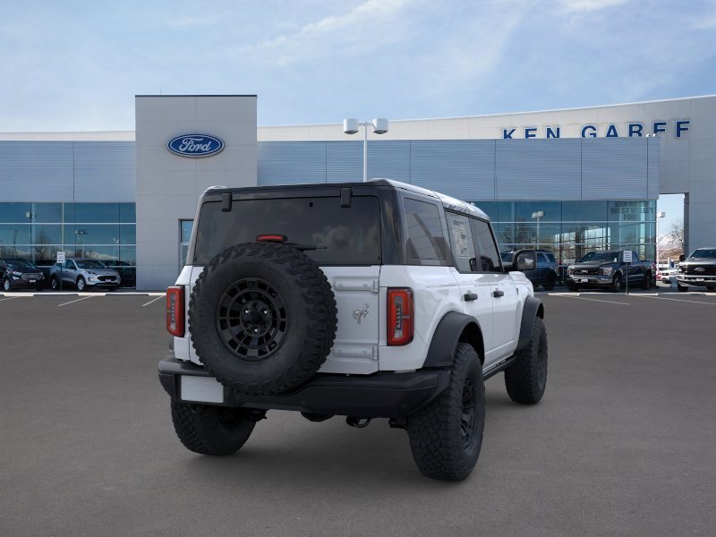 New 2026 Oxford White Ford Badlands image 9