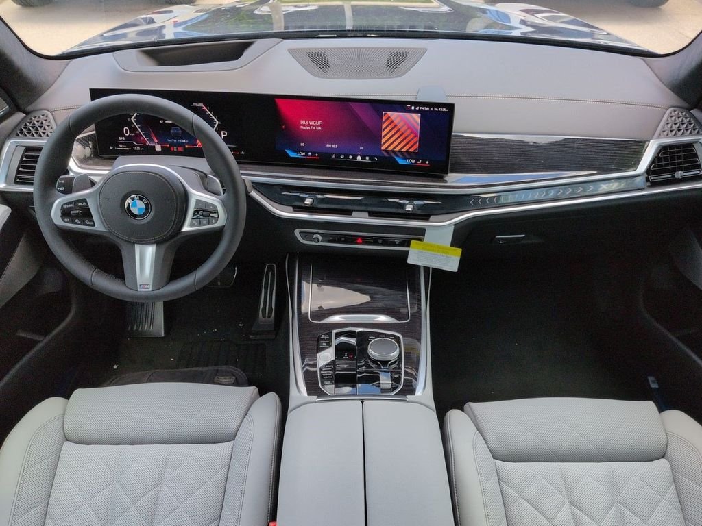 New 2027 Tanzanite Blue II Metallic BMW xDrive40i image 15