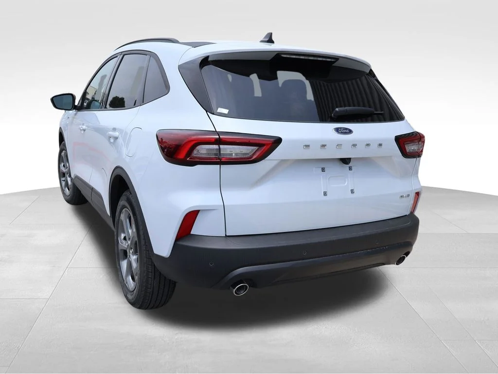 New 2026 Space Silver Metallic Ford ST-Line image 21
