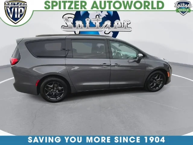 Used 2019 Gray Chrysler Touring Plus image 16