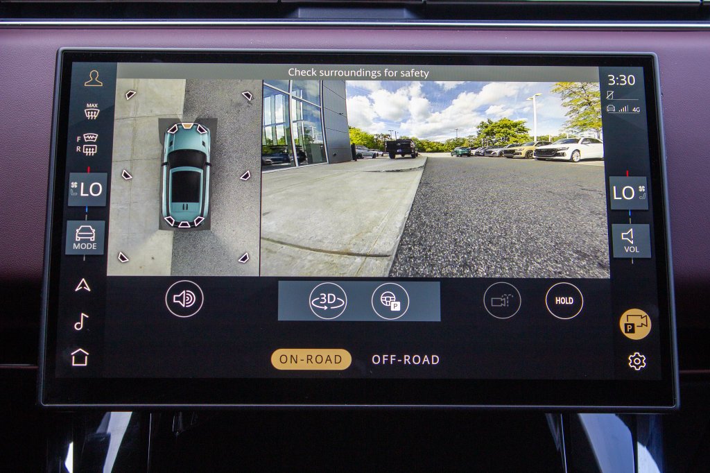 Used 2025 Gray Land Rover Autobiography image 18