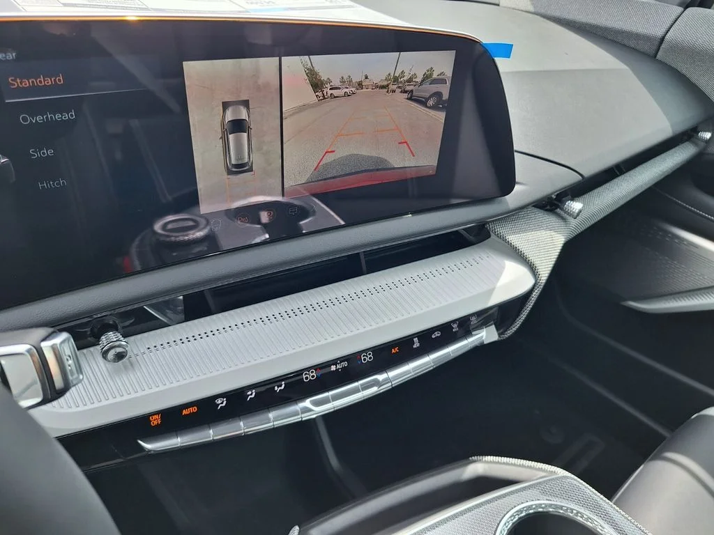 2026 Cadillac OPTIQ Sport - Photo 23