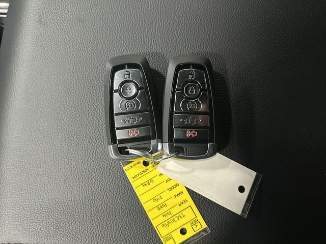 New 2026 Carbonized Gray Metallic Ford Lariat® image 33