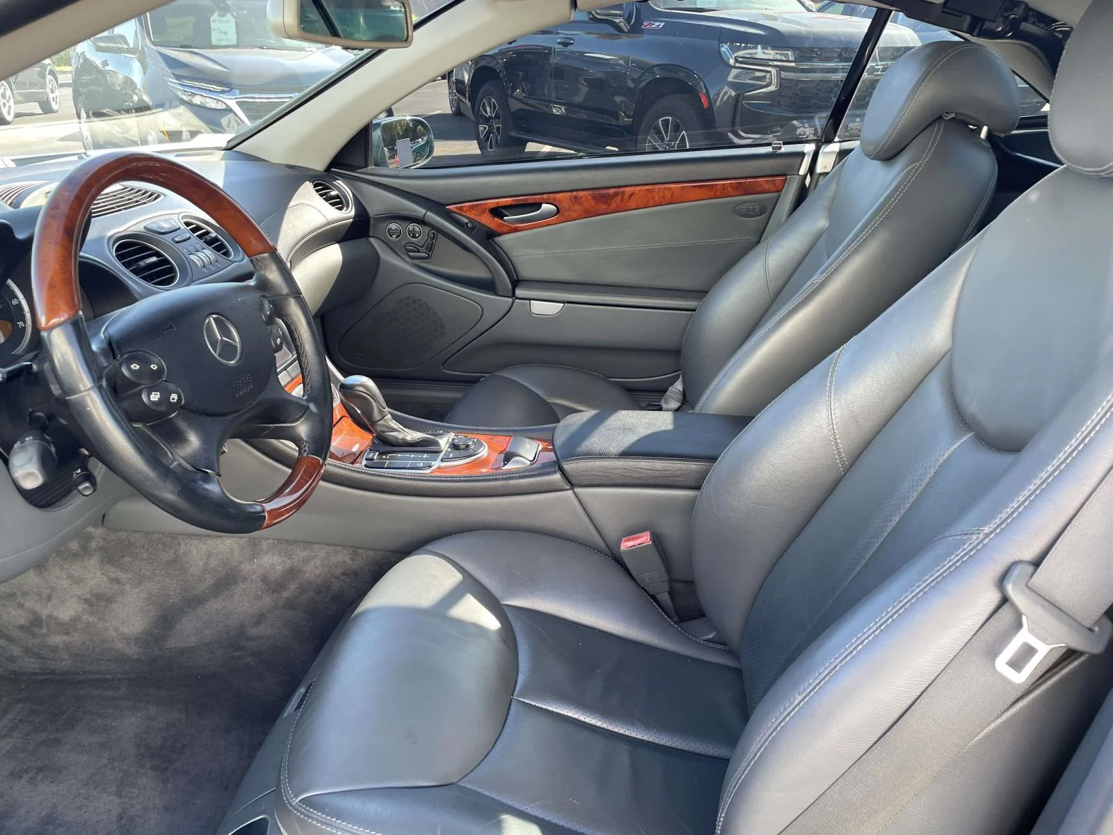 Used 2004 Green Mercedes-Benz SL500 image 16