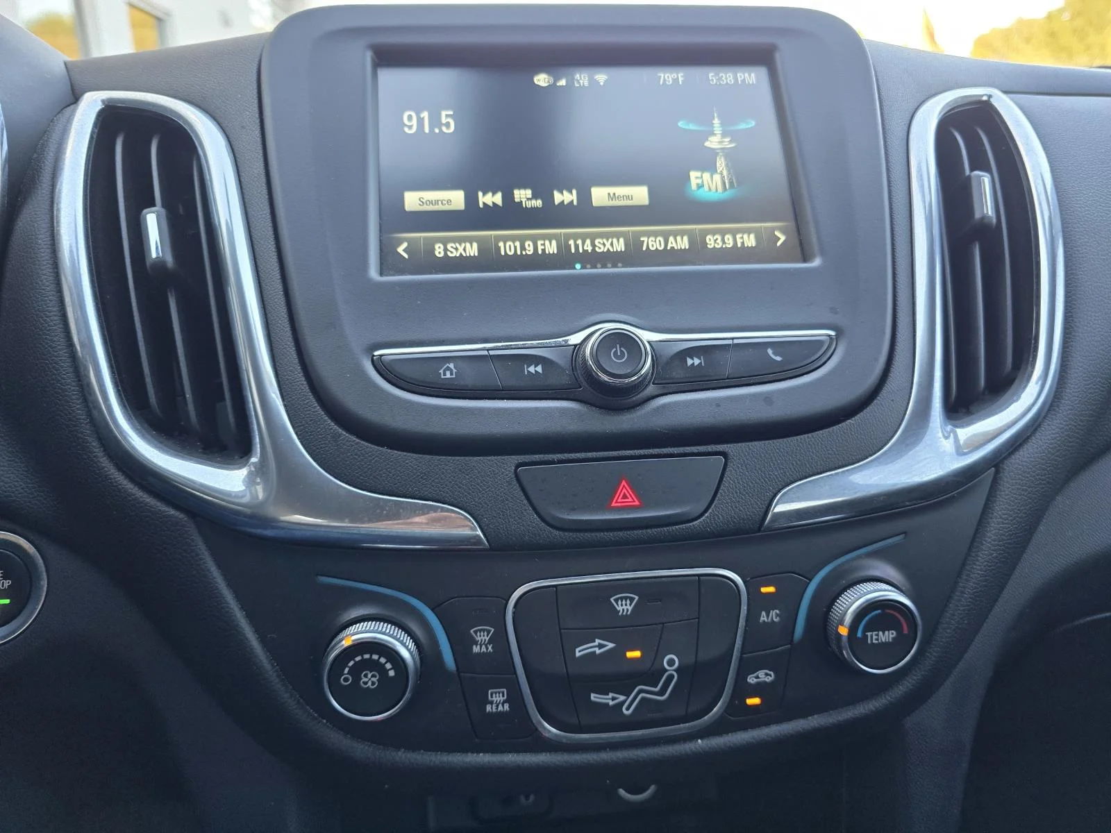 Used 2018 PEPPERDUST METALLIC Chevrolet LT image 16