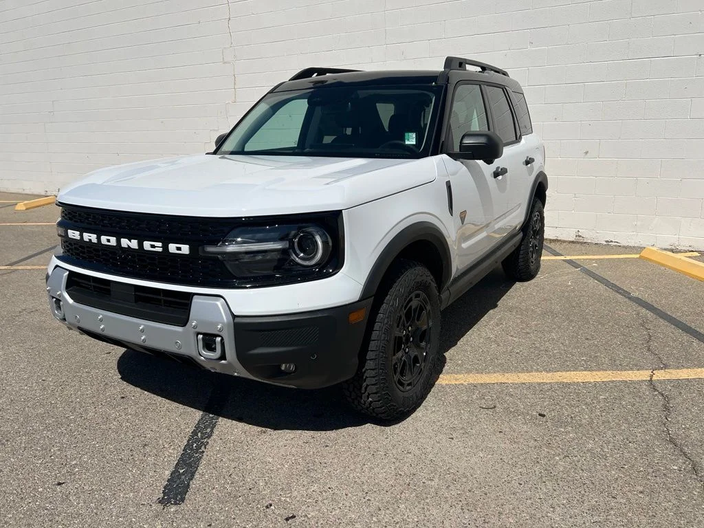 New 2026 Oxford White Ford Badlands® image 1